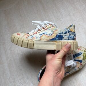 FARM Rio Multicolor Floral Sneakers